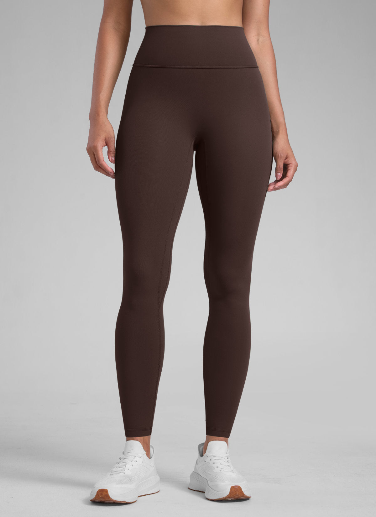 CRZ YOGA Women's Secretsculpt™ Workout No Front Seam Legging 28'' Hot Fudge Brown @model_info:Barbara