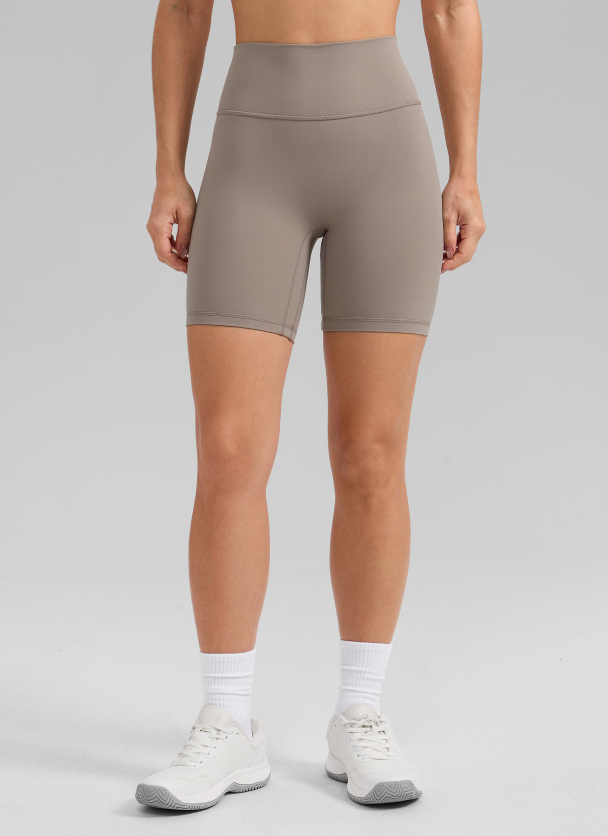 CRZ YOGA Butterlift Womens Scrunch Butt Biker Shorts 6'' No Front Seam Creamy Latte @model_info:A