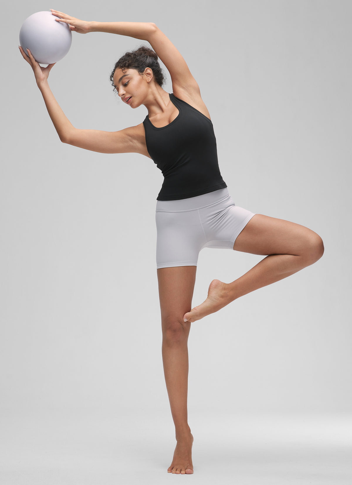 CRZ YOGA Women's Yoga Tight Fit Butterluxe Crewneck Tank Top Racerback Black @model_info:Anano