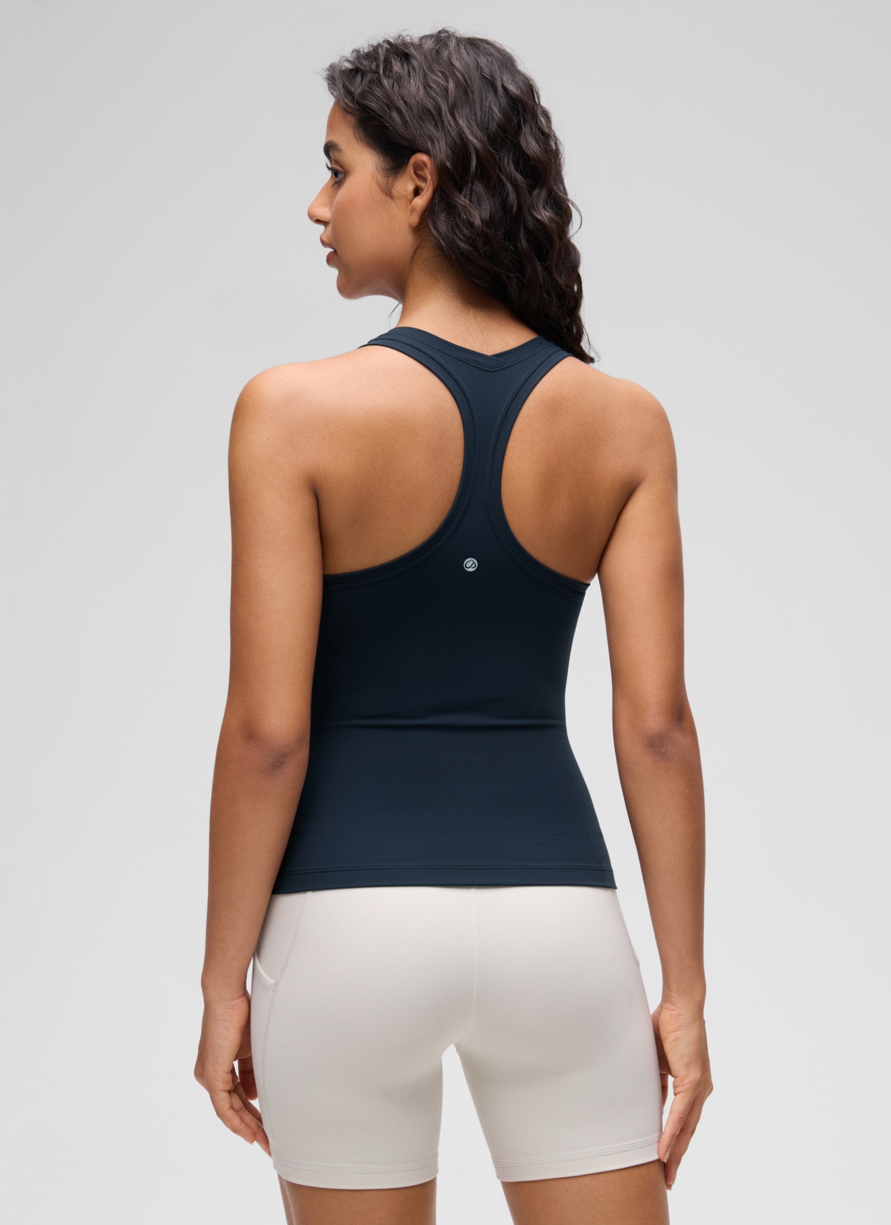 CRZ YOGA Women's Yoga Tight Fit Butterluxe Crewneck Tank Top Racerback True Navy @model_info:Liss