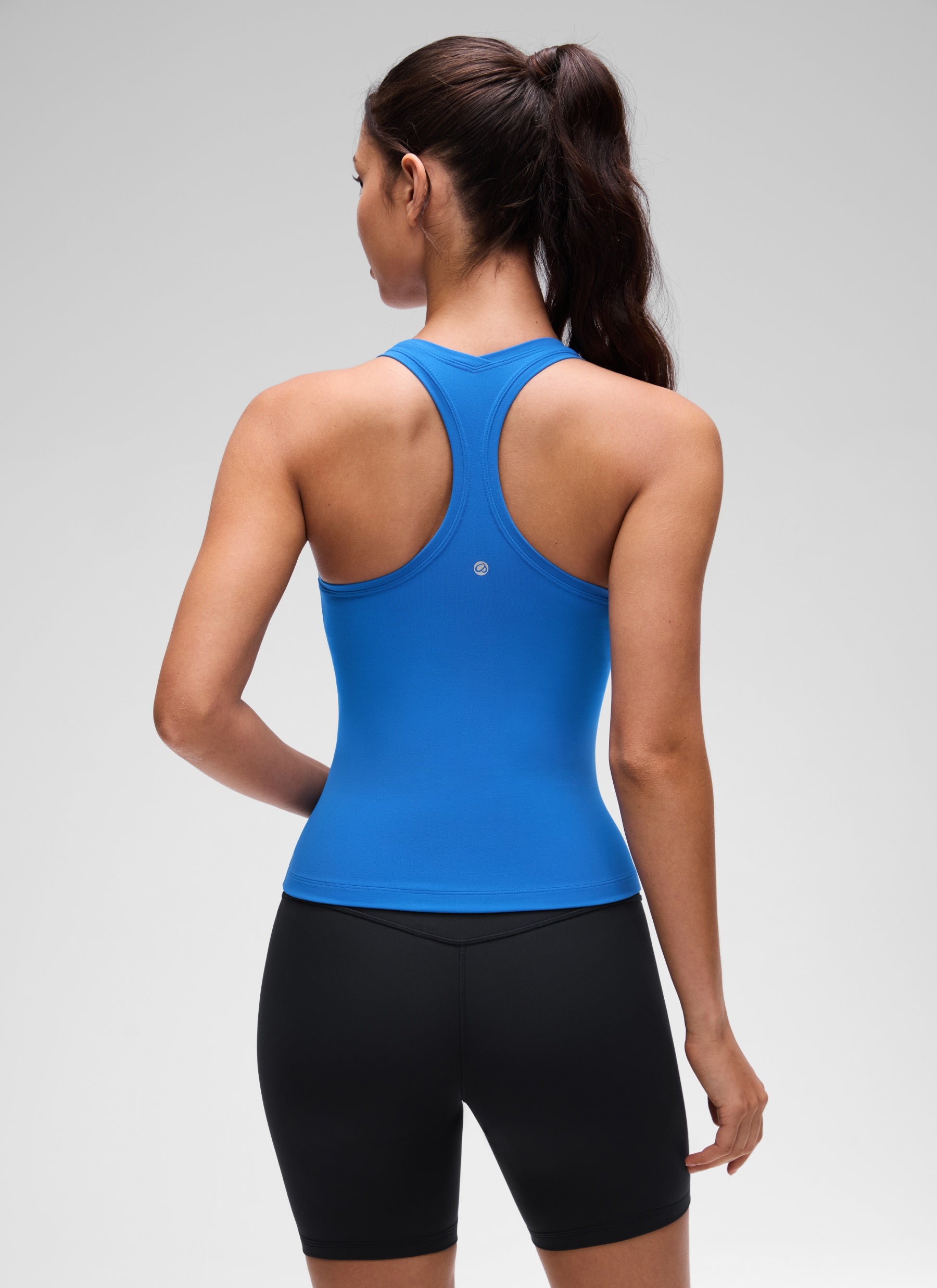 CRZ YOGA Women's Yoga Tight Fit Butterluxe Crewneck Tank Top Racerback Sparkle Blue @model_info:Maysa
