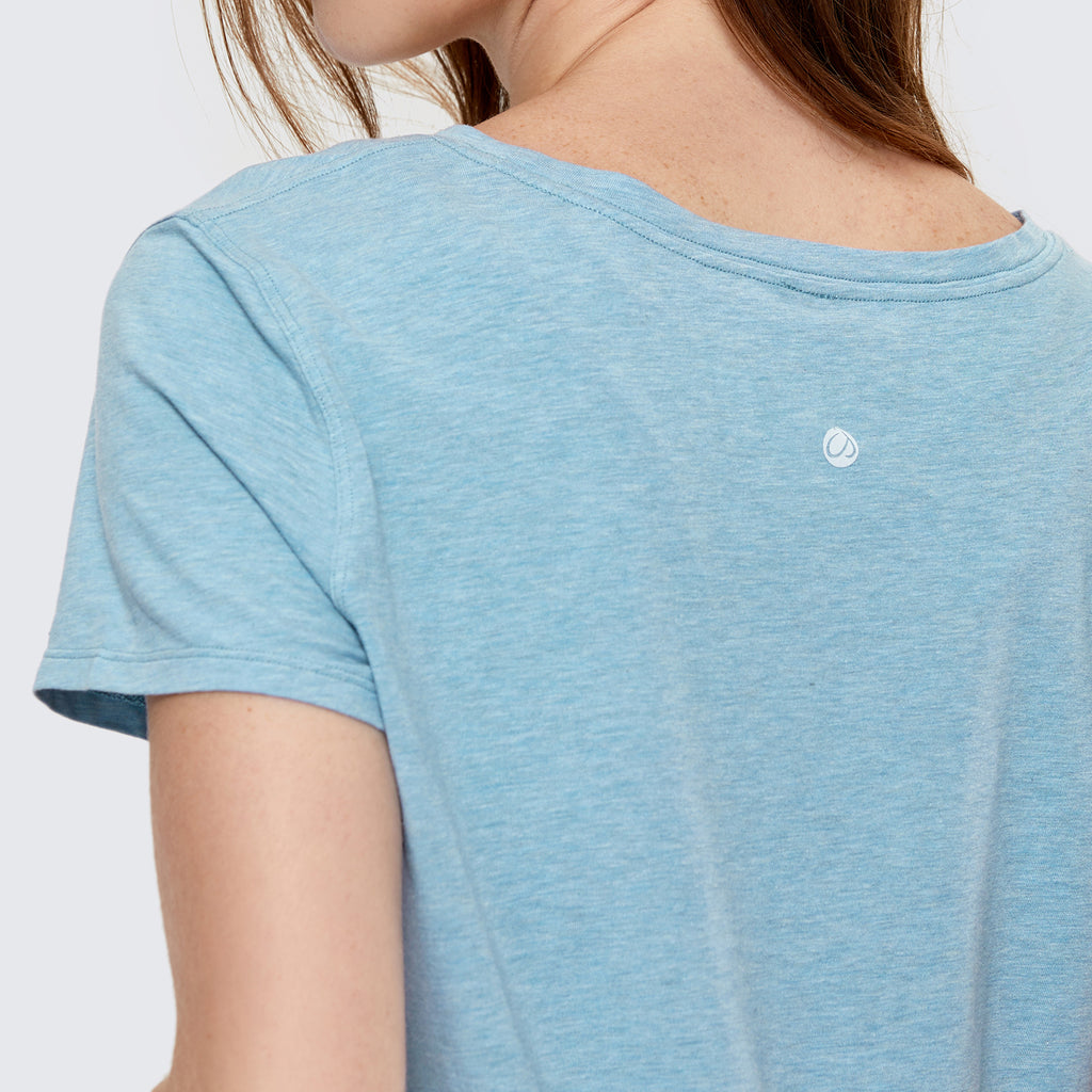 CRZ YOGA Women's Casual Relaxed Fit Shirts Pima Cotton Short Sleeves Heathered Neptune Blue