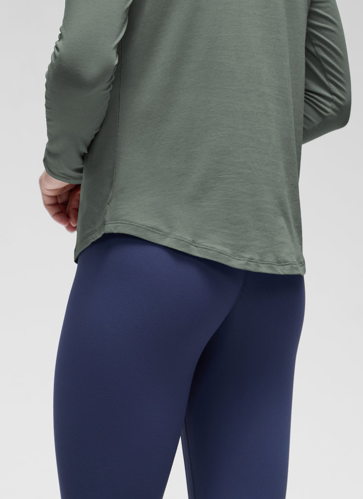CRZ YOGA Women's Yoga Classic Fit Tops Pima Cotton Workout Long Sleeve Lava Smoke Grey