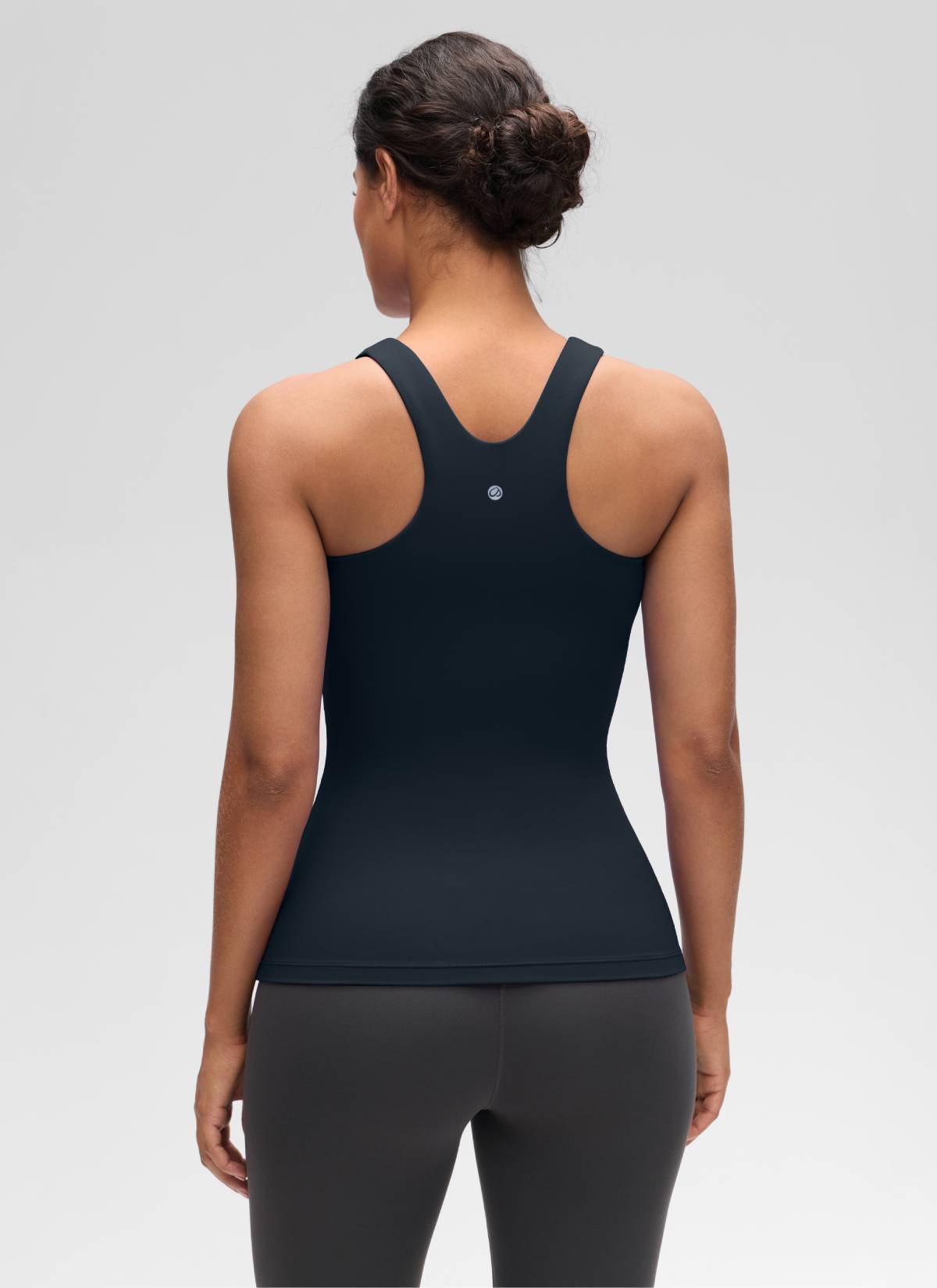 CRZ YOGA Women's Yoga Slim Fit Top Butterluxe Tank Racerback High Neck True Navy @model_info:Carol