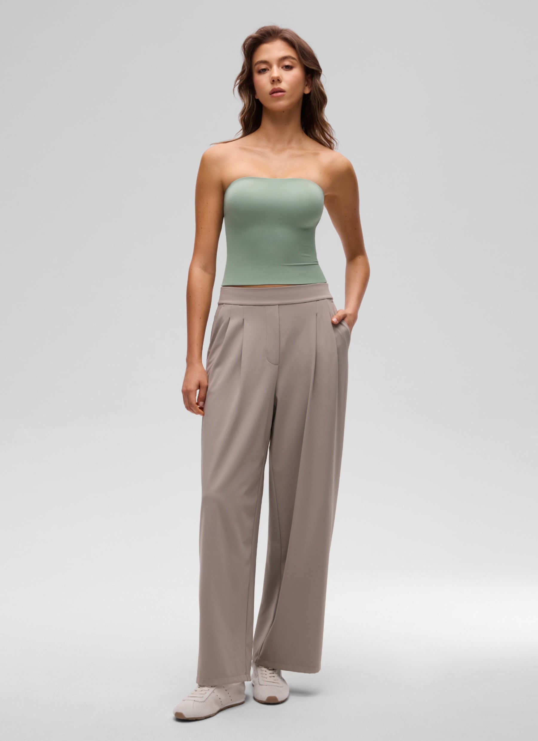 CRZ YOGA Women's Casual Butterluxe Tight Fit Strapless Tops Green Palm Court @model_info:K
