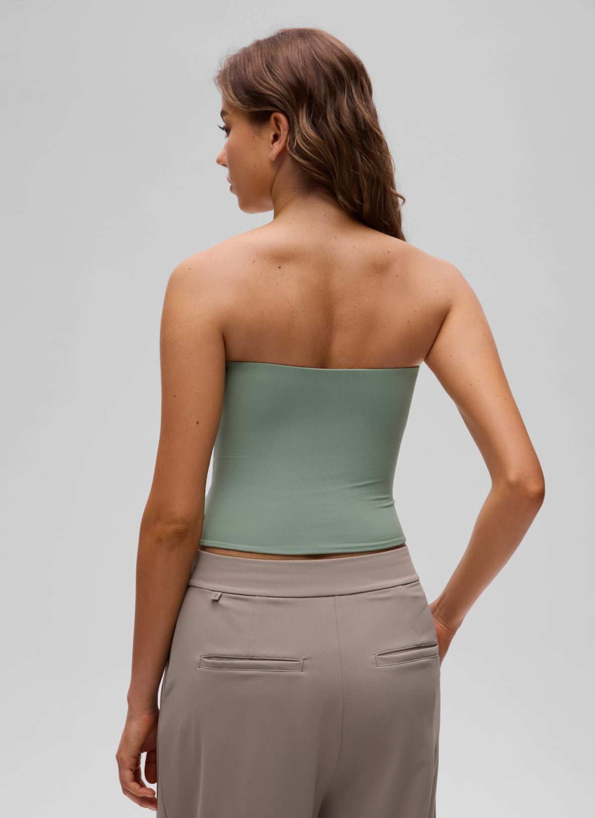 CRZ YOGA Women's Casual Butterluxe Tight Fit Strapless Tops Green Palm Court @model_info:K