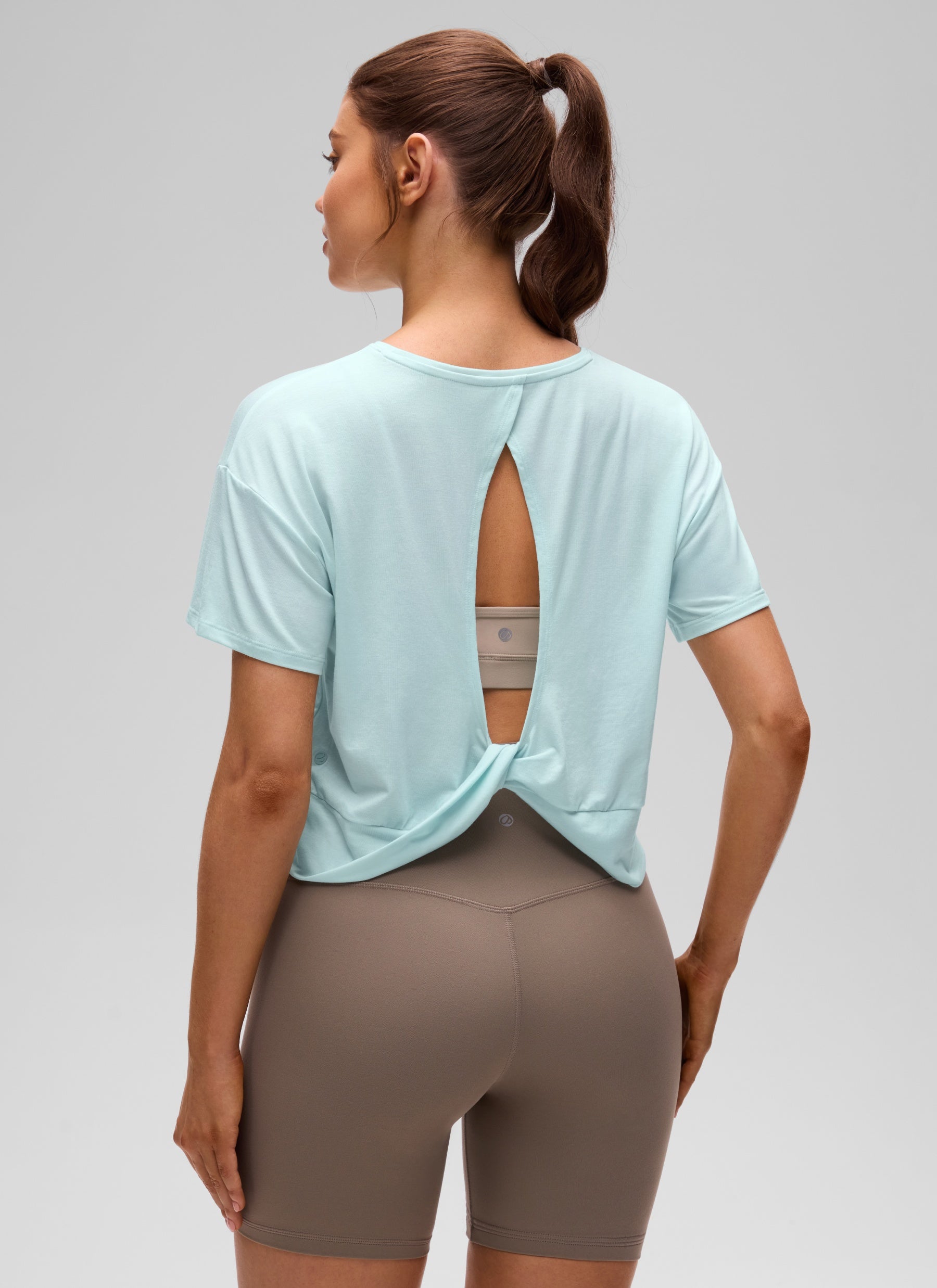 CRZ YOGA Women's Yoga Relaxed Fit Cropped Open Back Short Sleeves Skylight Green