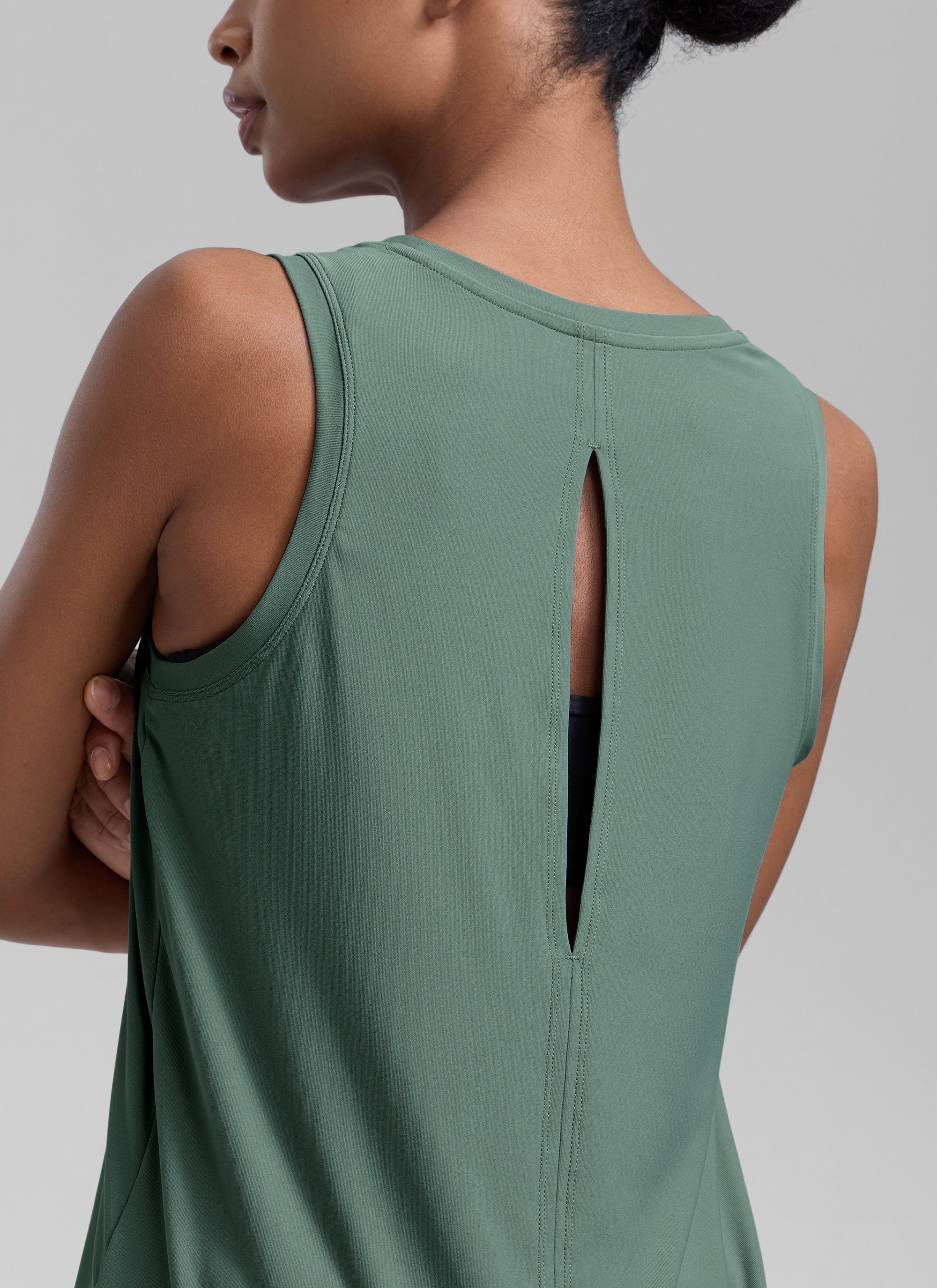 CRZ YOGA Women High Neck Cloudweight Open Back Lightweight Athletic Tank Graphite Green