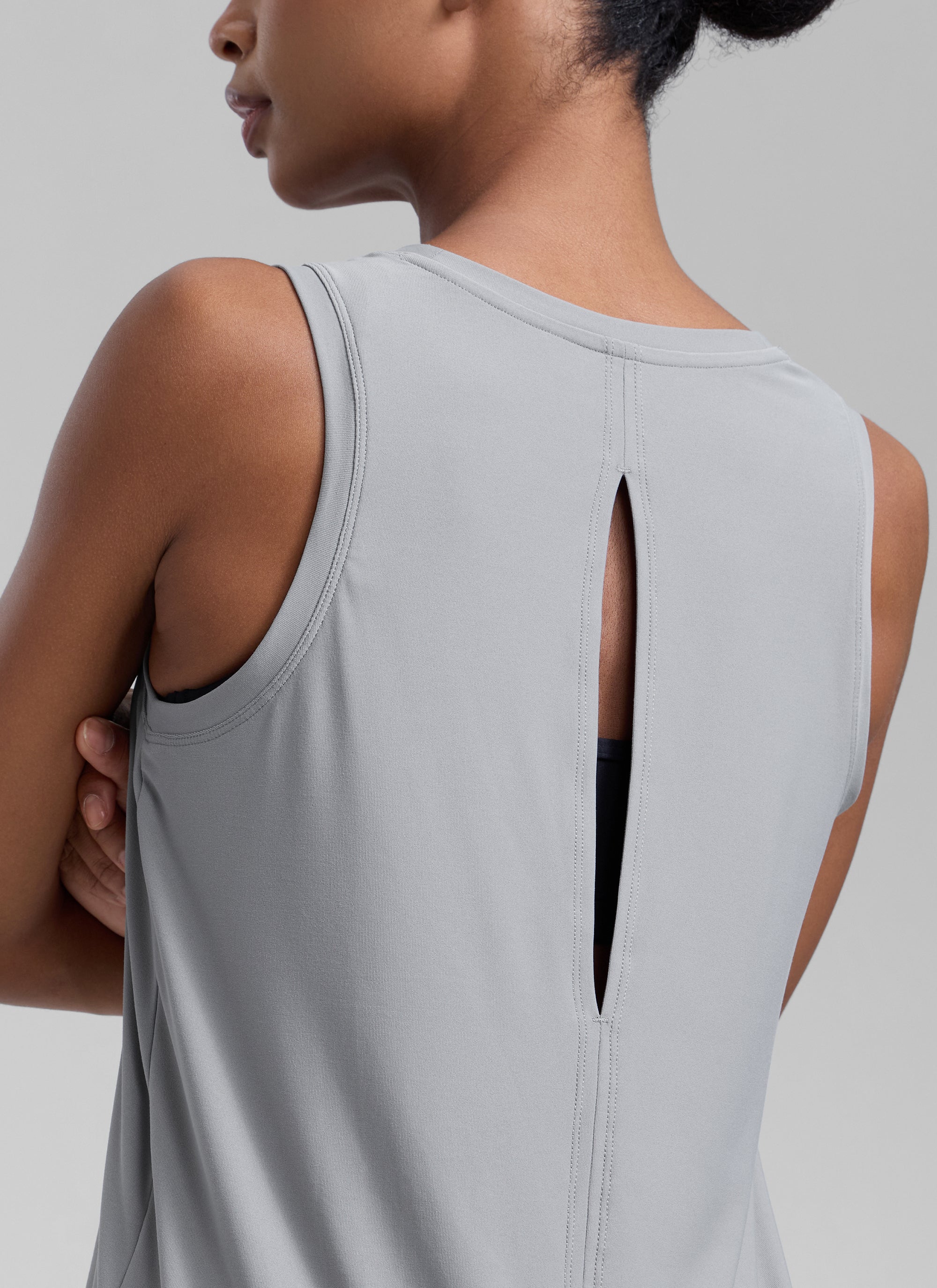 CRZ YOGA Women High Neck Cloudweight Open Back Lightweight Athletic Tank Silver Gray