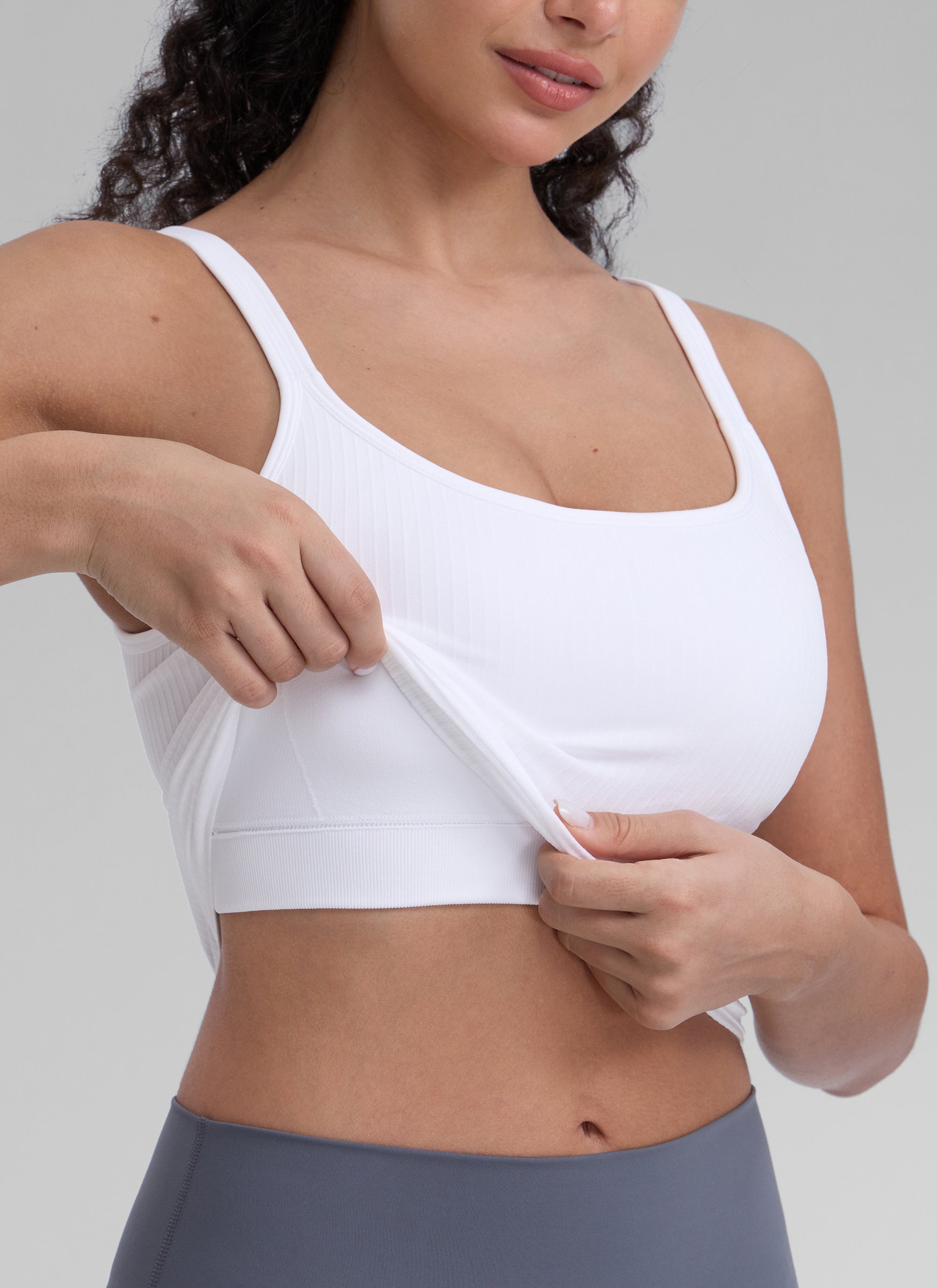CRZ YOGA Women's Yoga Training Seamless Padded U Back Sports Bra White