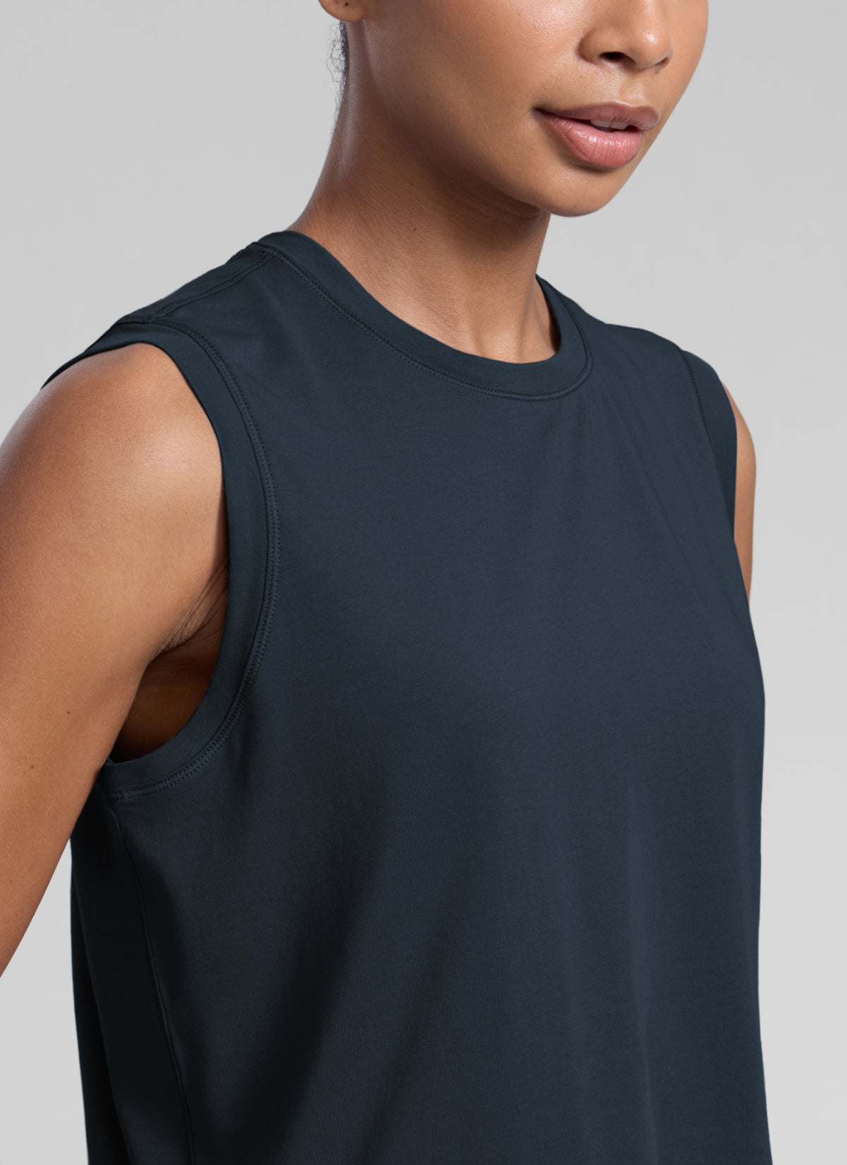 CRZ YOGA Women Workout Casual Poly Cotton-Blend Muscle Tank Quick Dry True Navy