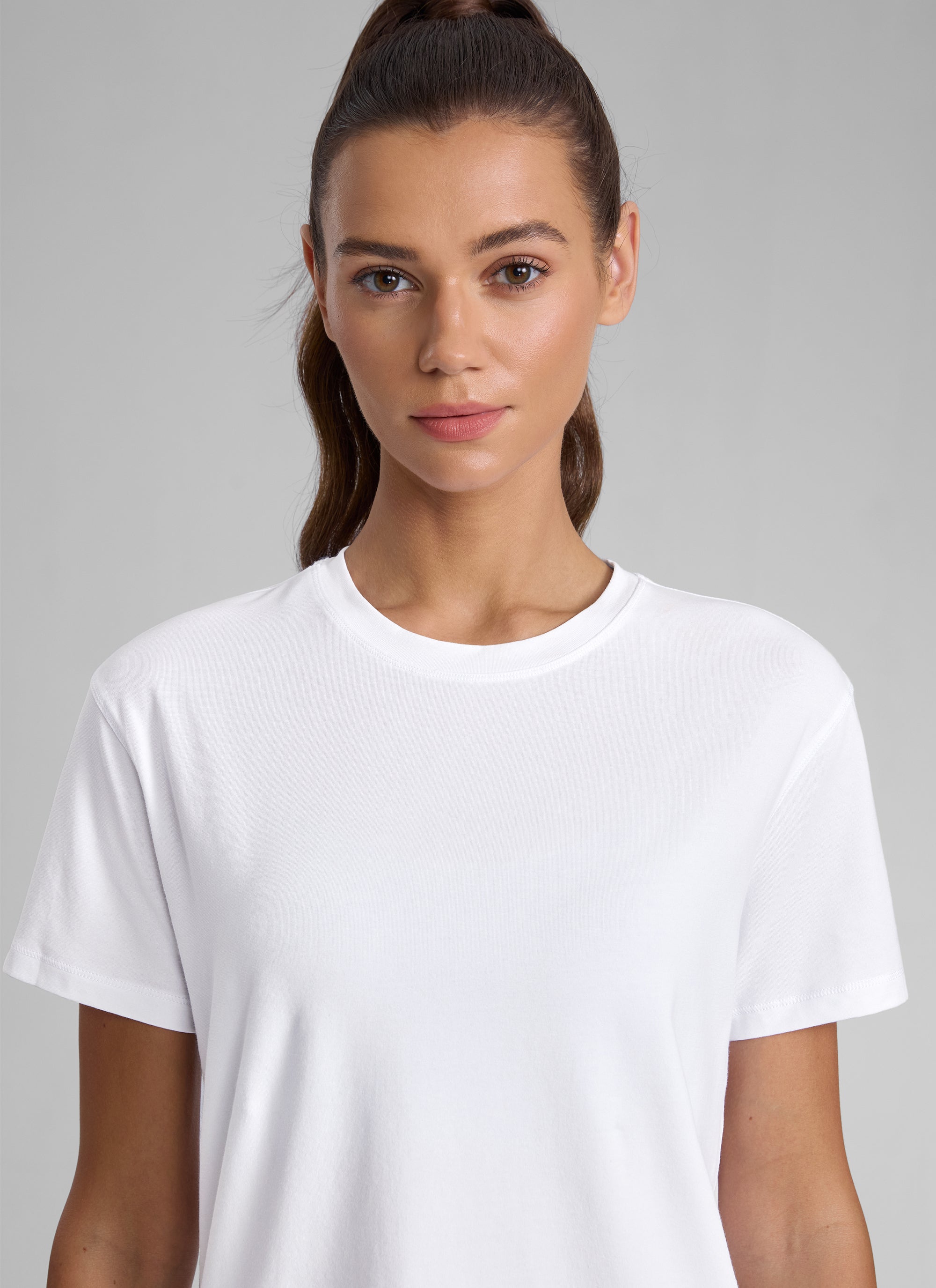 CRZ YOGA Women's Workout Casual Poly Cotton-Blend Short Sleeve White