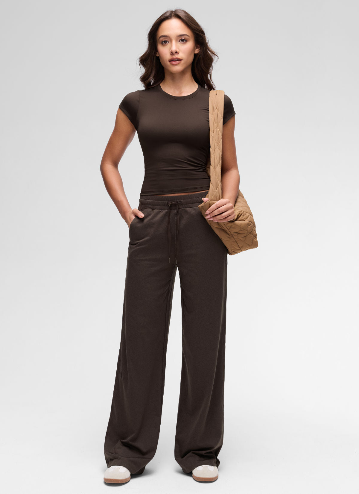 CRZ YOGA Women's Cloud Jersey Casual Scoop Neck Waist Length Short Sleeve Hot Fudge Brown