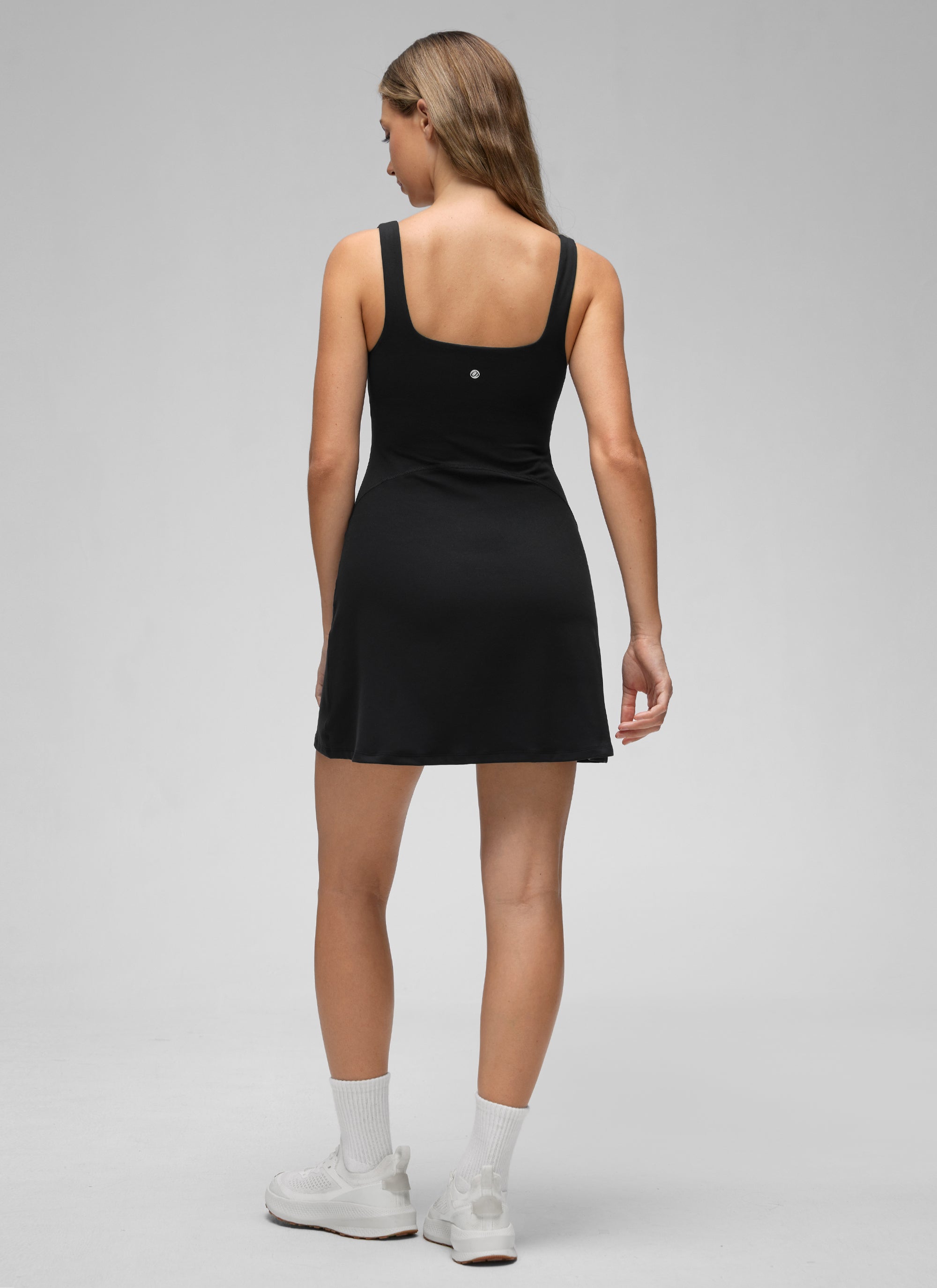 CRZ YOGA Women Butterluxe Square Neck Shelf Bra Tennis Dresses A line Black @model_info:Kate