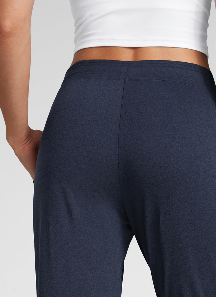 CRZ YOGA Women's Cloud Jersey Capri Joggers 25'' with Pockets Black