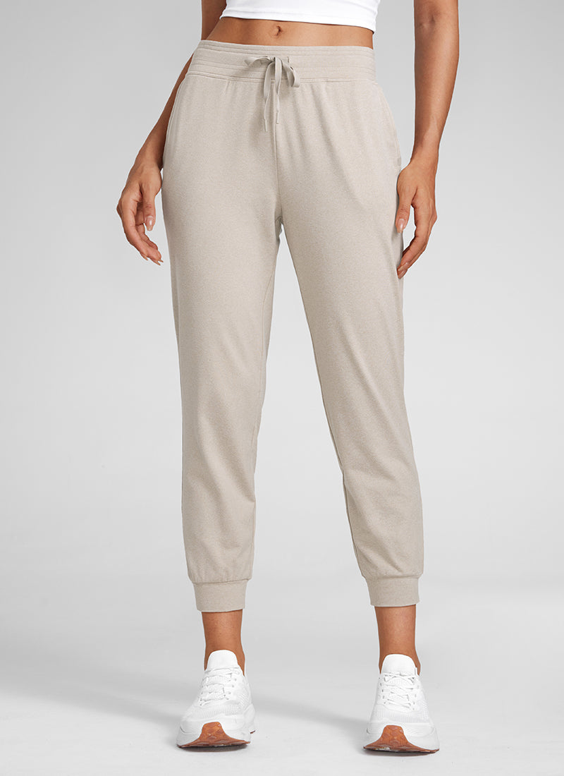 CRZ YOGA Women's Cloud Jersey Capri Joggers 25'' with Pockets Mojave Tan