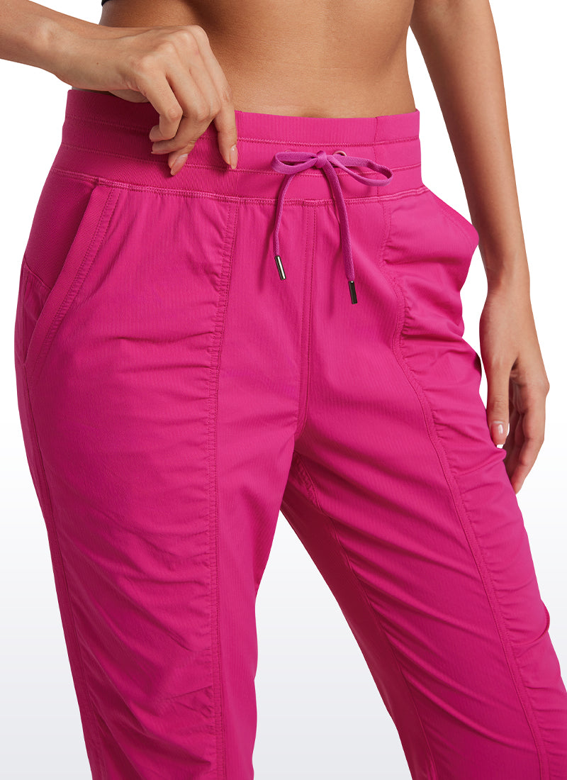 CRZ YOGA Women's Travel Classic Fit Striped Joggers 28'' Ruched Mist Powder