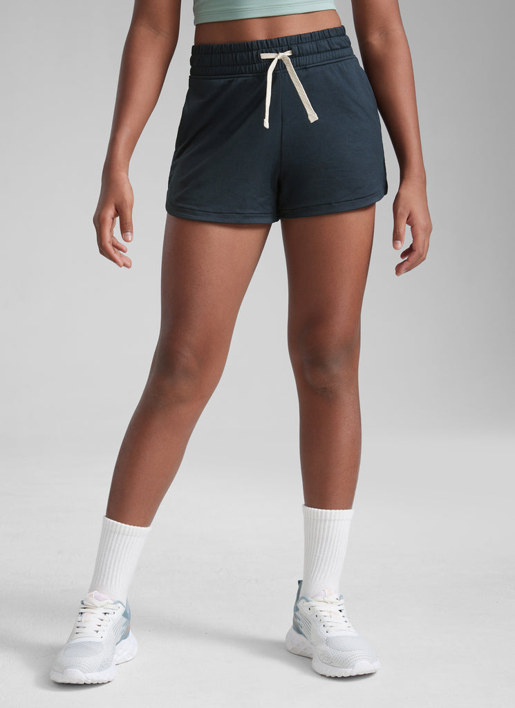 CRZ YOGA Girls Dolphin with Drawstring Pockets Sweat Shorts Strawberry Pink