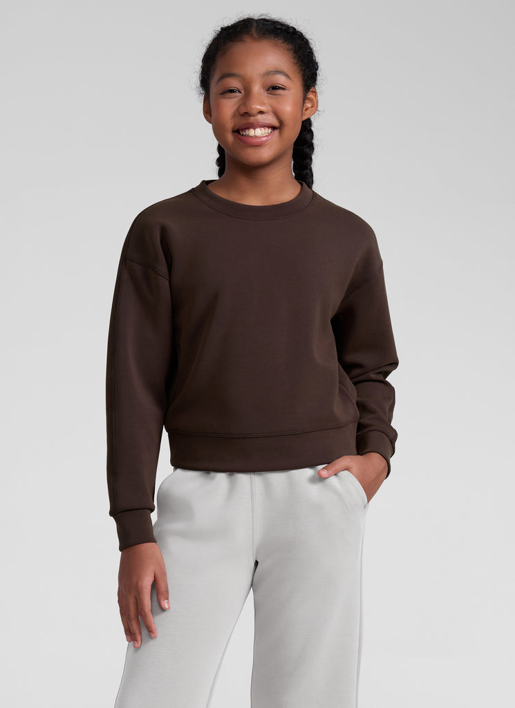 CRZ YOGA Girl's SoftAura Casual Relaxed Fit Workout Sweatshirt Hot Fudge Brown