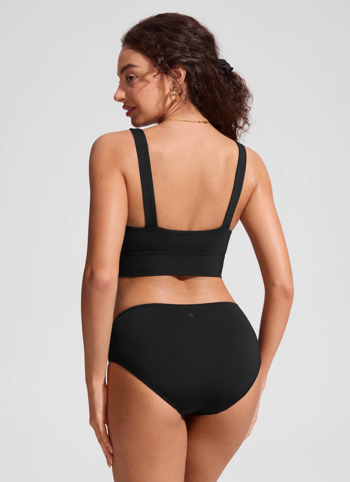CRZ YOGA Women's Swimwear Tops Supportive Modest Swimsuit Bikini Black