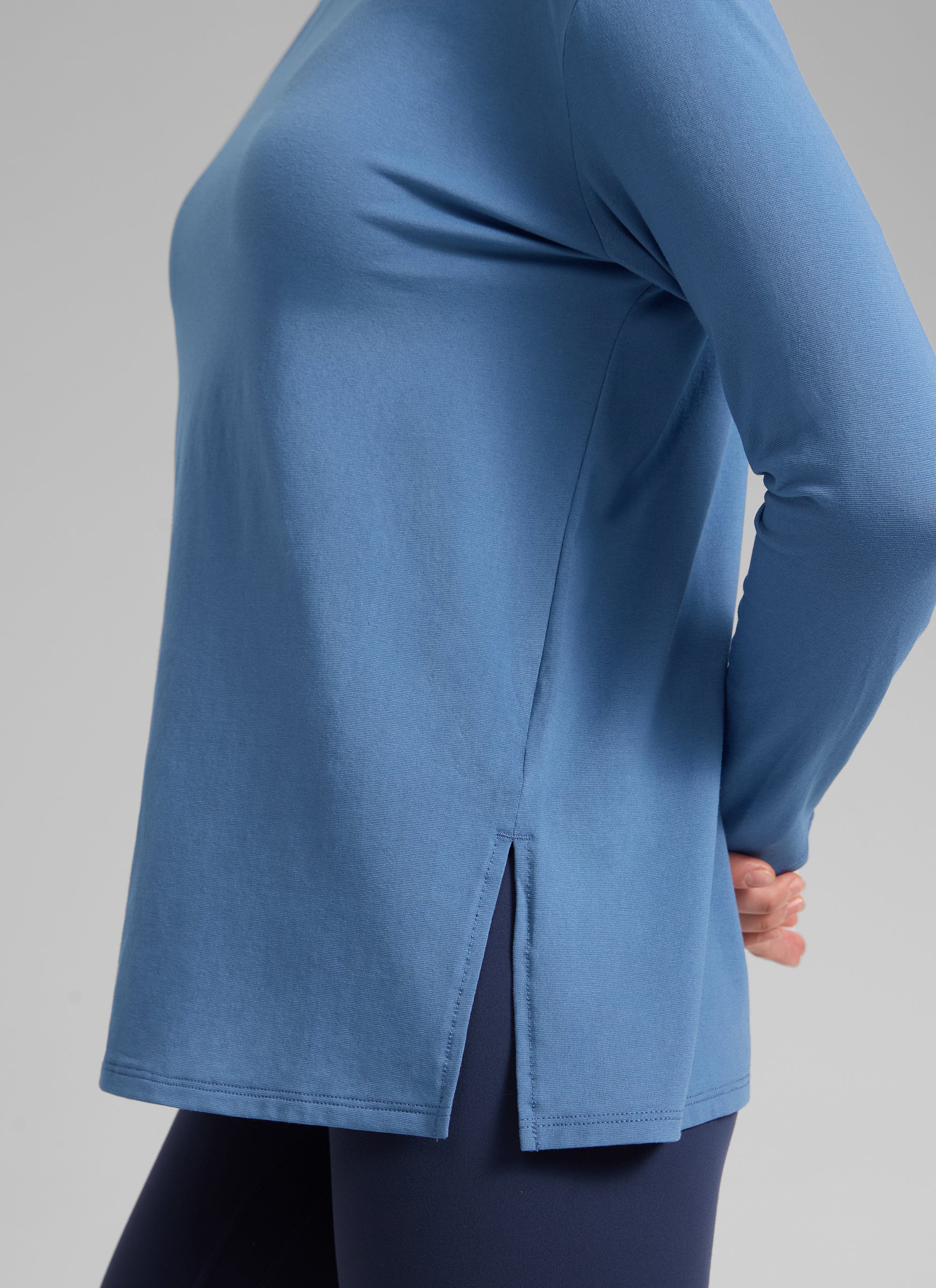 CRZ YOGA Women's Workout Boat Neck Hip Length Relaxed Fit Long Sleeves Washed Denim