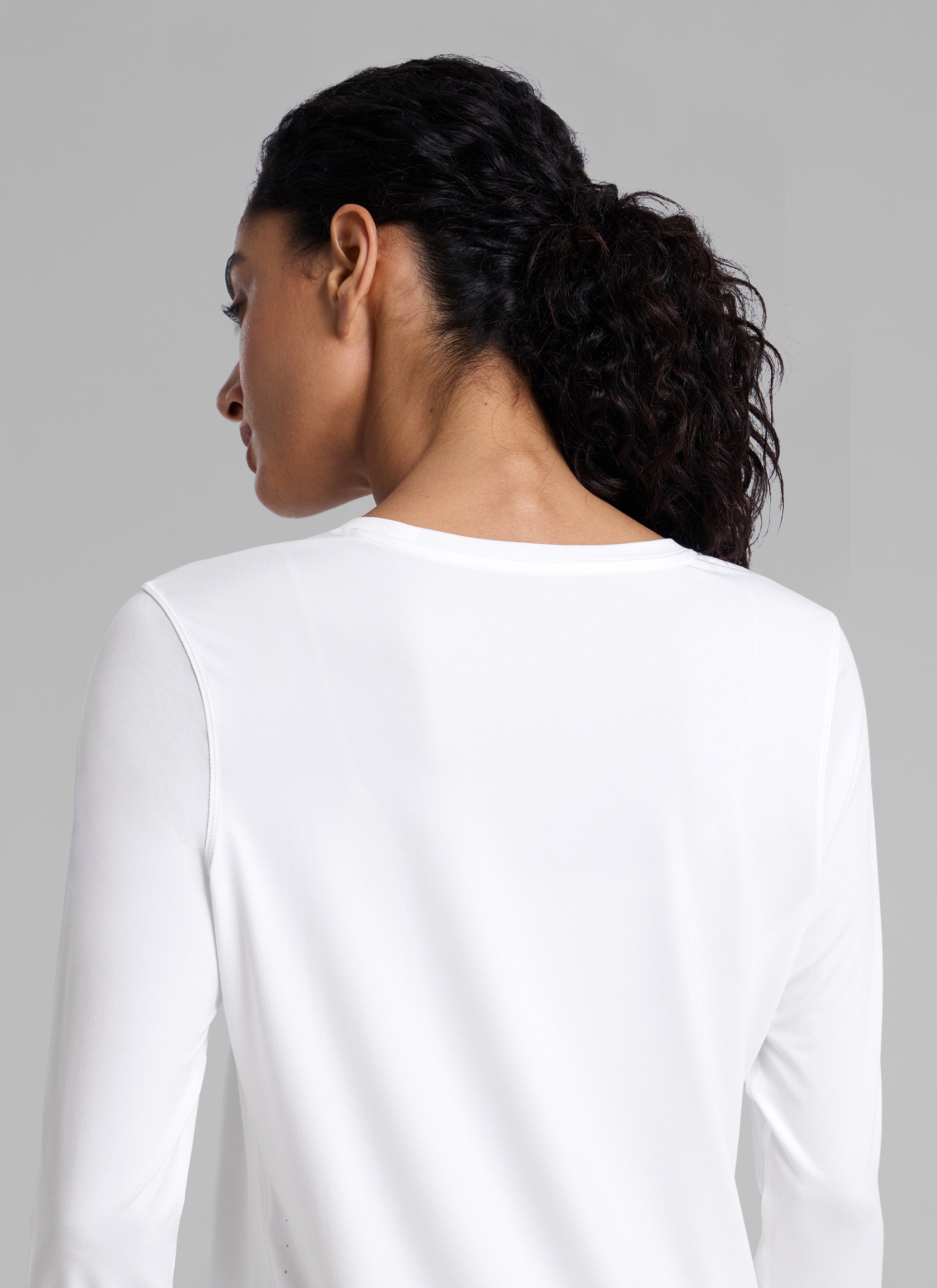 CRZ YOGA Women UPF 50+ Running Lightweight Loose Fit Long Sleeves Quick Dry White