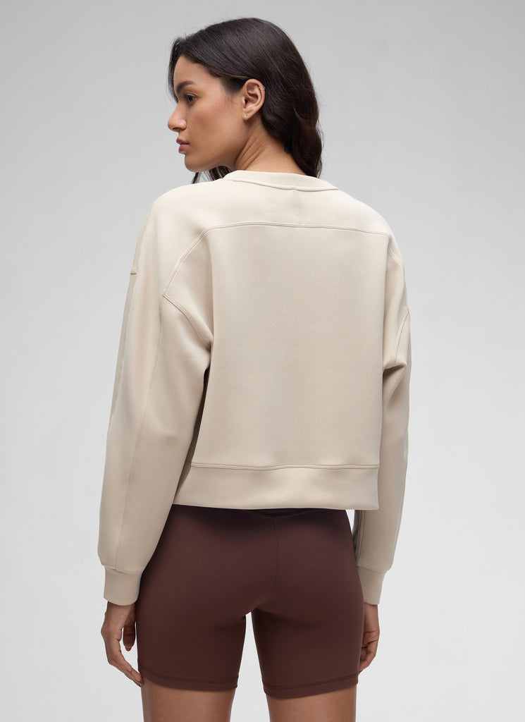 CRZ YOGA Womens SoftAura Basic Casual Sweat Shirt Crew Neck Pullover Mojave Tan