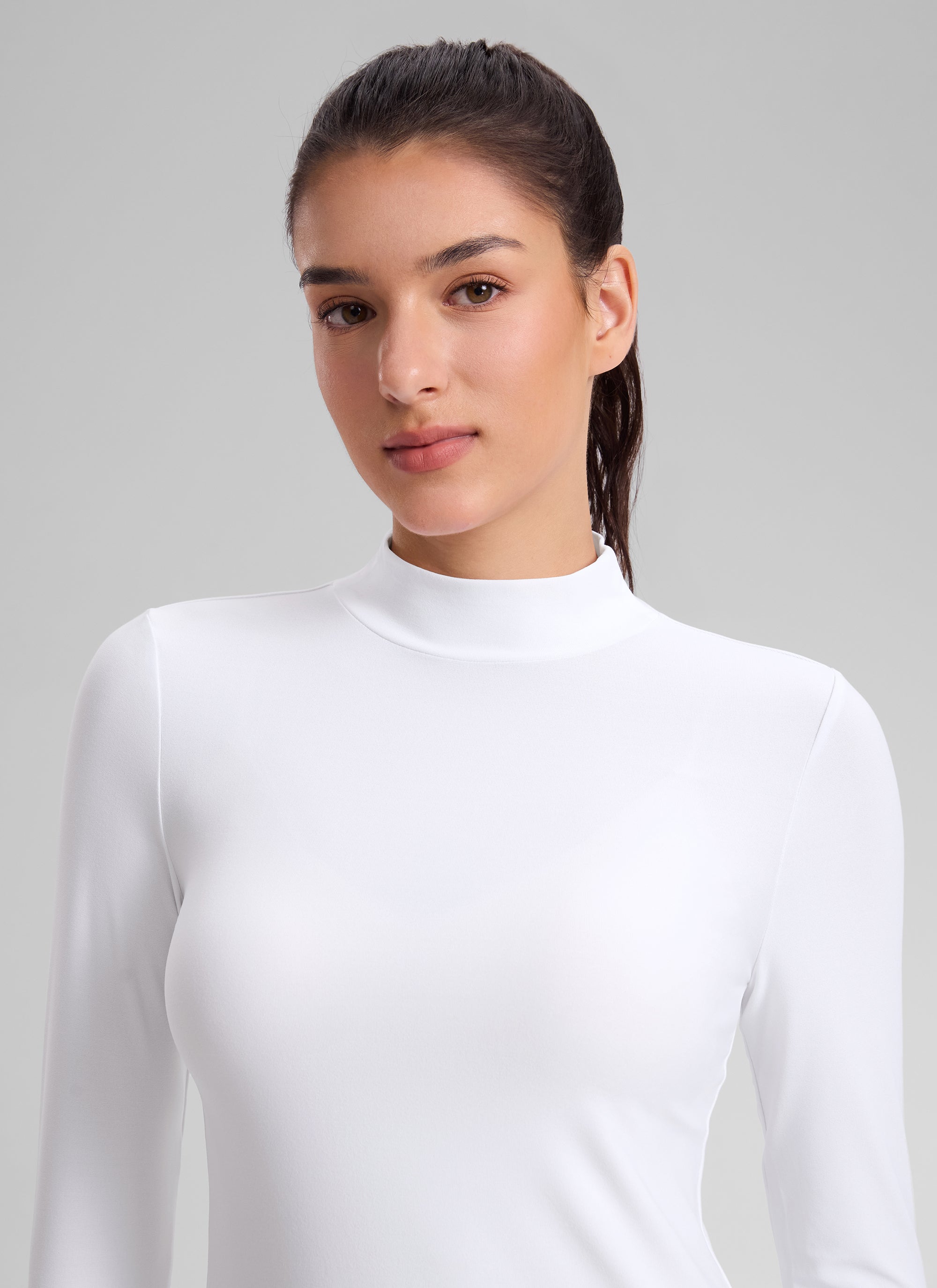 CRZ YOGA Women's Cloudweight Workout Mock Neck Hip Length Long Sleeves White