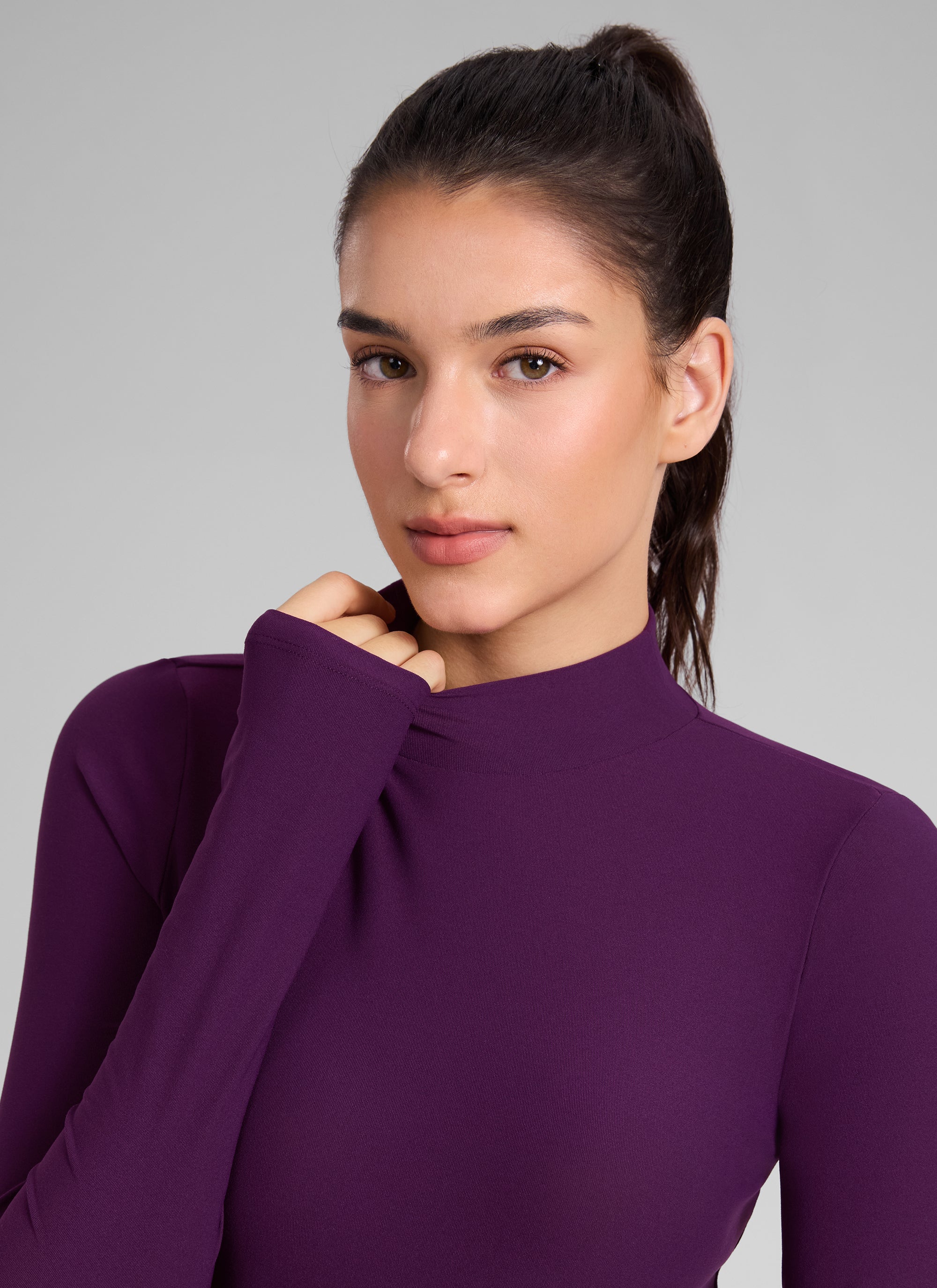 CRZ YOGA Women's Cloudweight Workout Mock Neck Hip Length Long Sleeves Plum Magenta