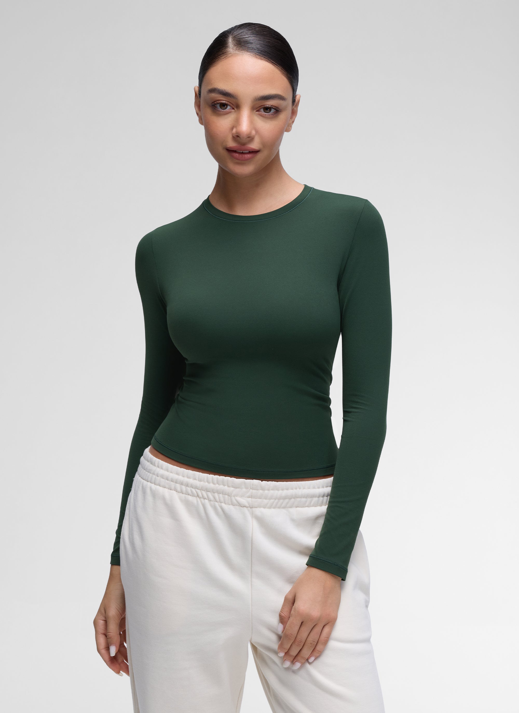 CRZ YOGA Women's Crew Neck Tight Fit Long Sleeve Shirts Casual Tee Legend Green