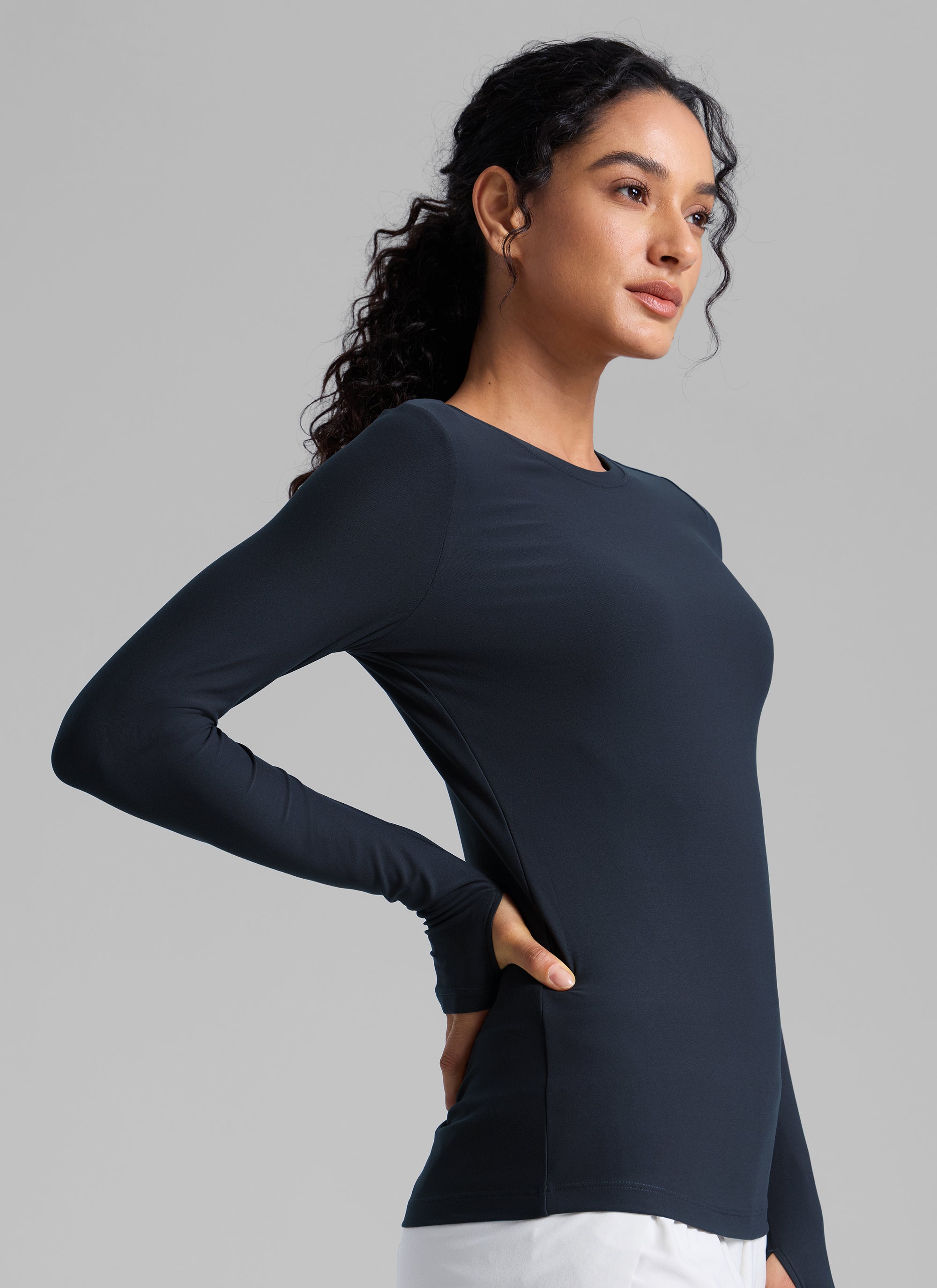 CRZYOGA Women's Cloudweight Workout Crewneck Long Sleeve Thumb Hole True Navy