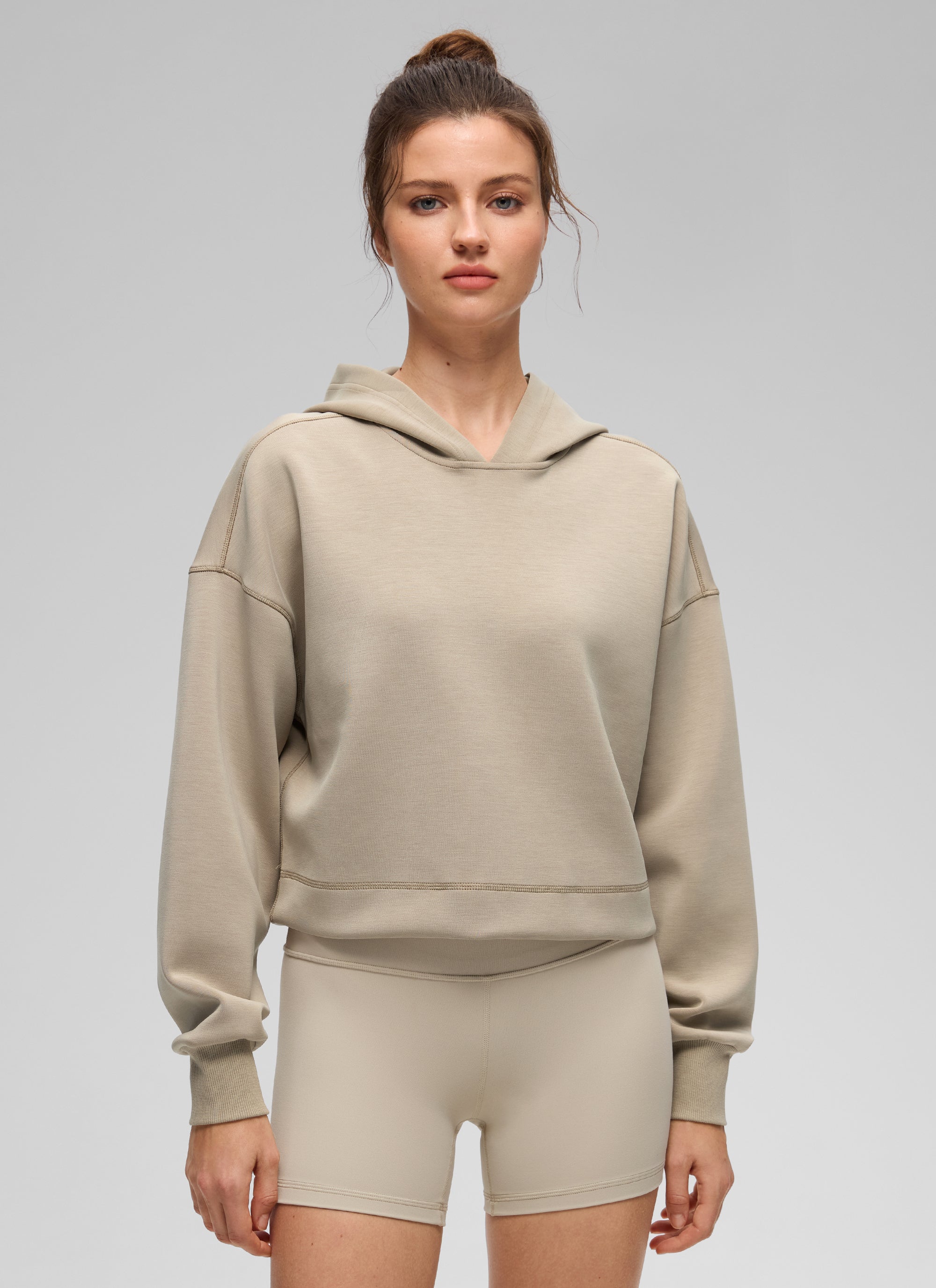 CRZ YOGA Women SoftAura Cropped Pullover Hoodis Long Sleeve Oak