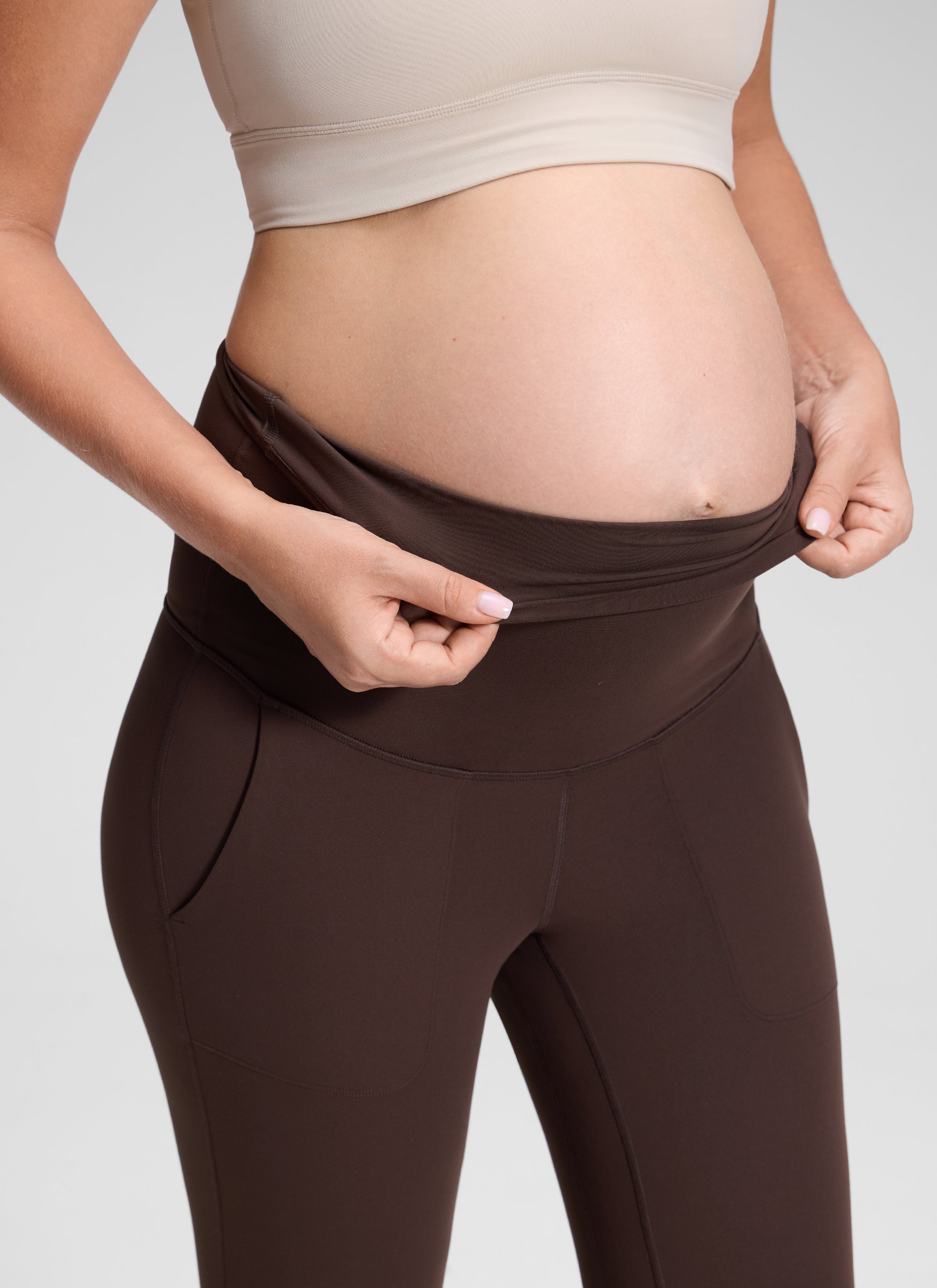 CRZ YOGA Women's Maternity Joggers Pockets Butterluxe 27'' Hot Fudge Brown