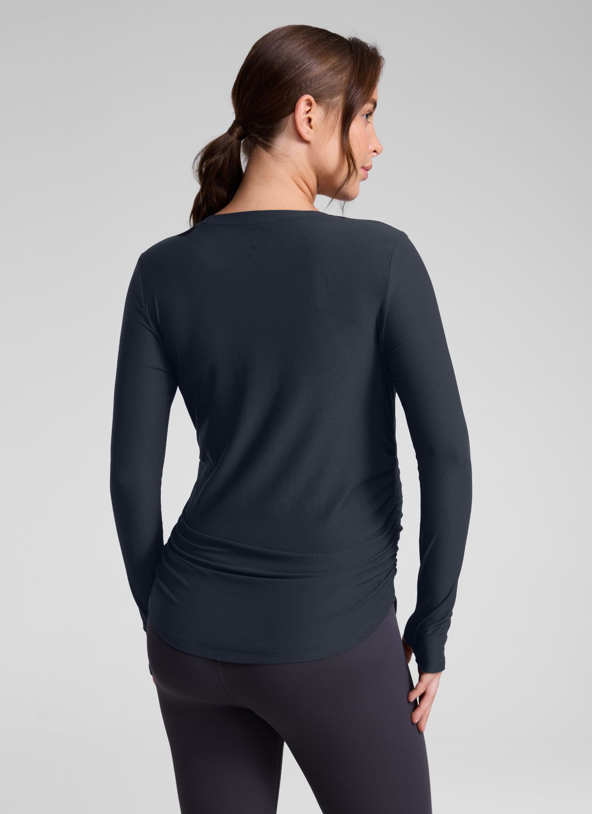 CRZ YOGA Women's Cloudweight Workout Crewneck Hip Length Long Sleeves True Navy