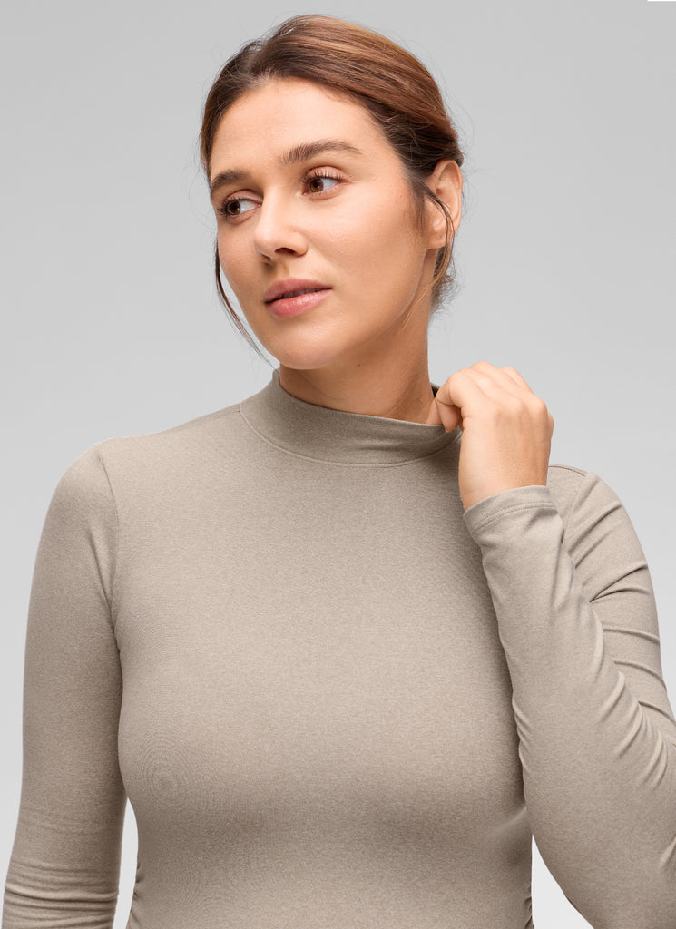 CRZ YOGA Women's Cloud Jersey Maternity Casual Mock Neck Ruched Shirt Mojave Tan