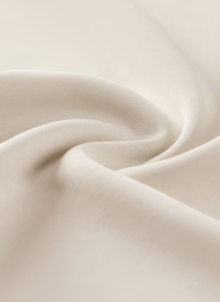 CRZ YOGA Women SoftAura Cropped Pullover Hoodis Long Sleeve Mojave Tan